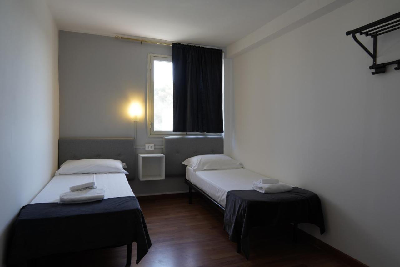 Airport Suite คาตาเนีย ภายนอก รูปภาพ